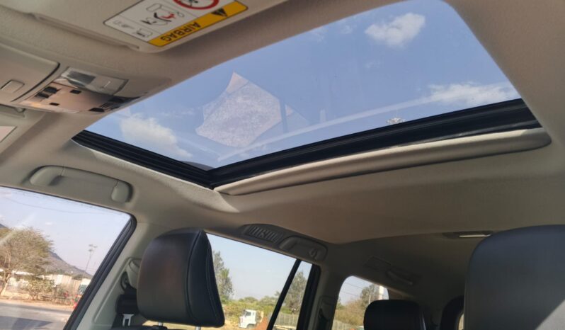 
								TOYOTA PRADO VXL full									