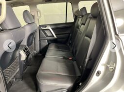 
										TOYOTA PRADO VXL full									