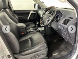 
										TOYOTA PRADO VXL full									