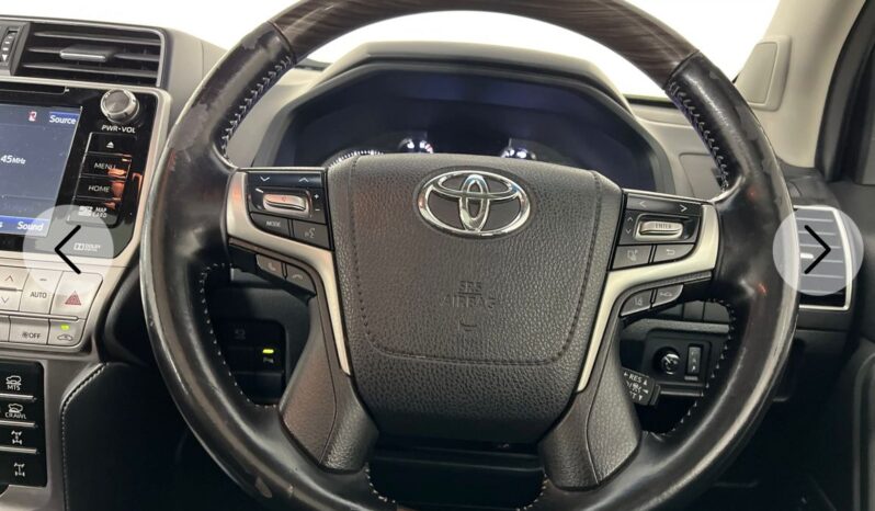 
								TOYOTA PRADO VXL full									