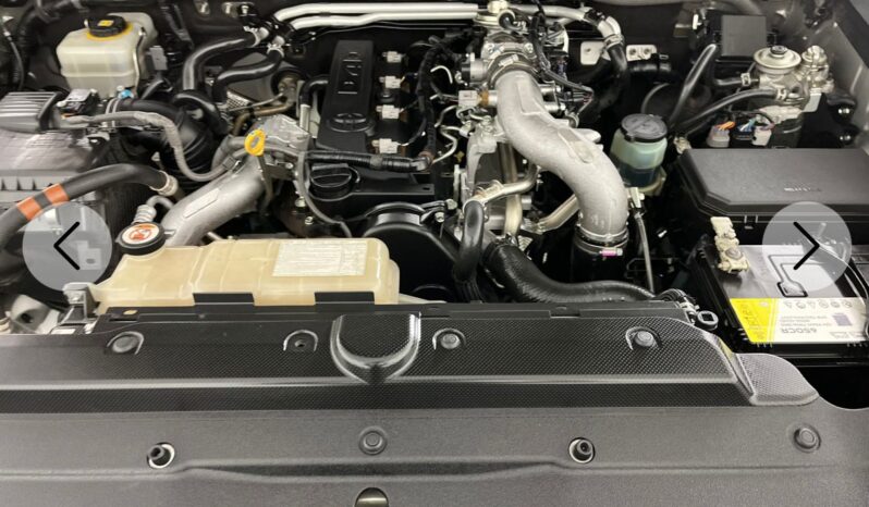 
								TOYOTA PRADO VXL full									