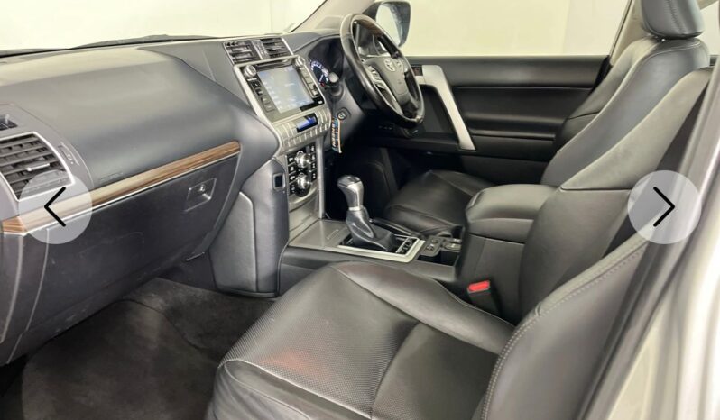 
								TOYOTA PRADO VXL full									